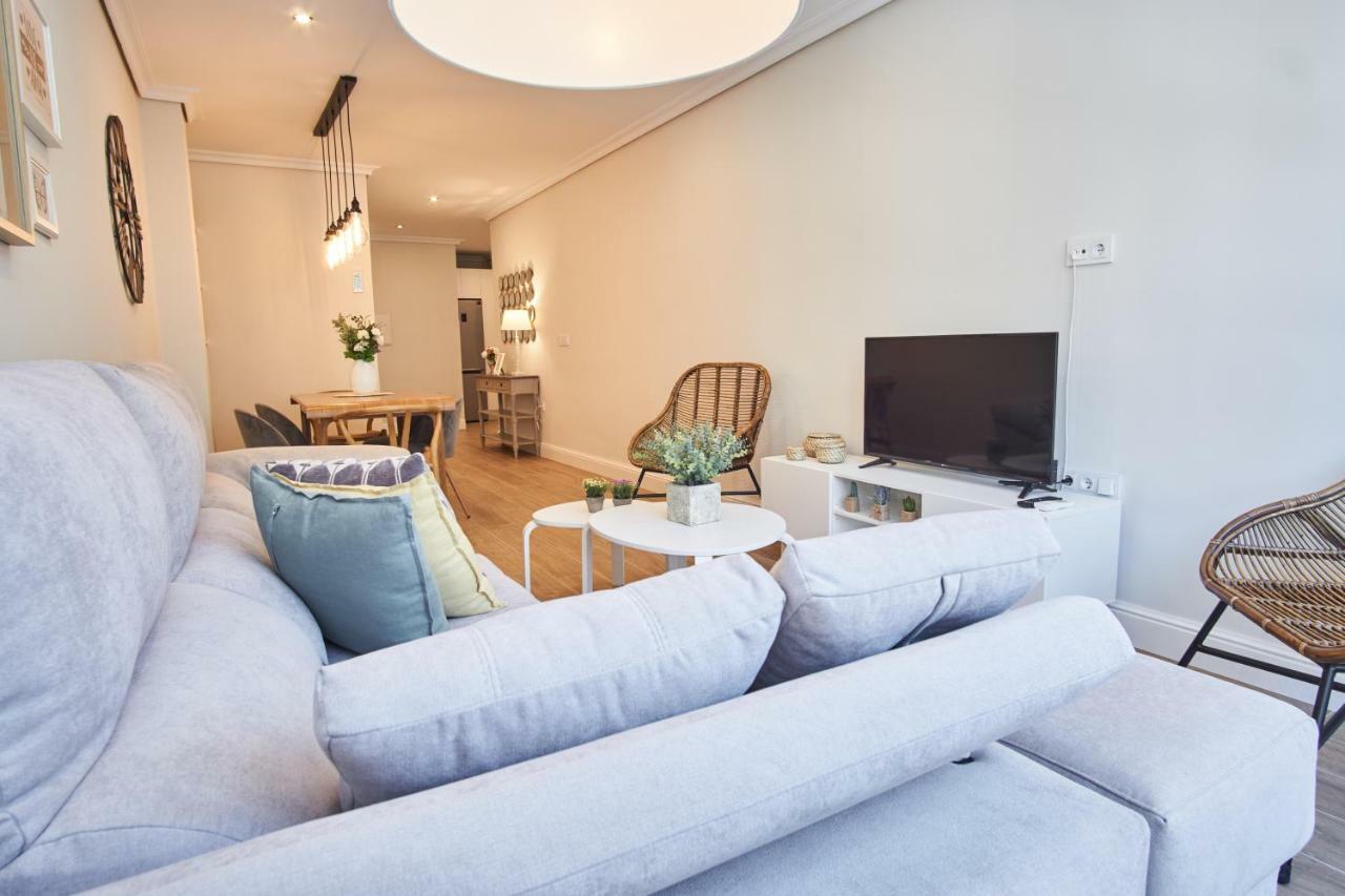 Arjona Riverside Central Deluxe By Valcambre Seville Luaran gambar